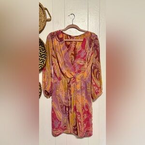 100% Silk Vibrant Paisley mini Dress Size Medium